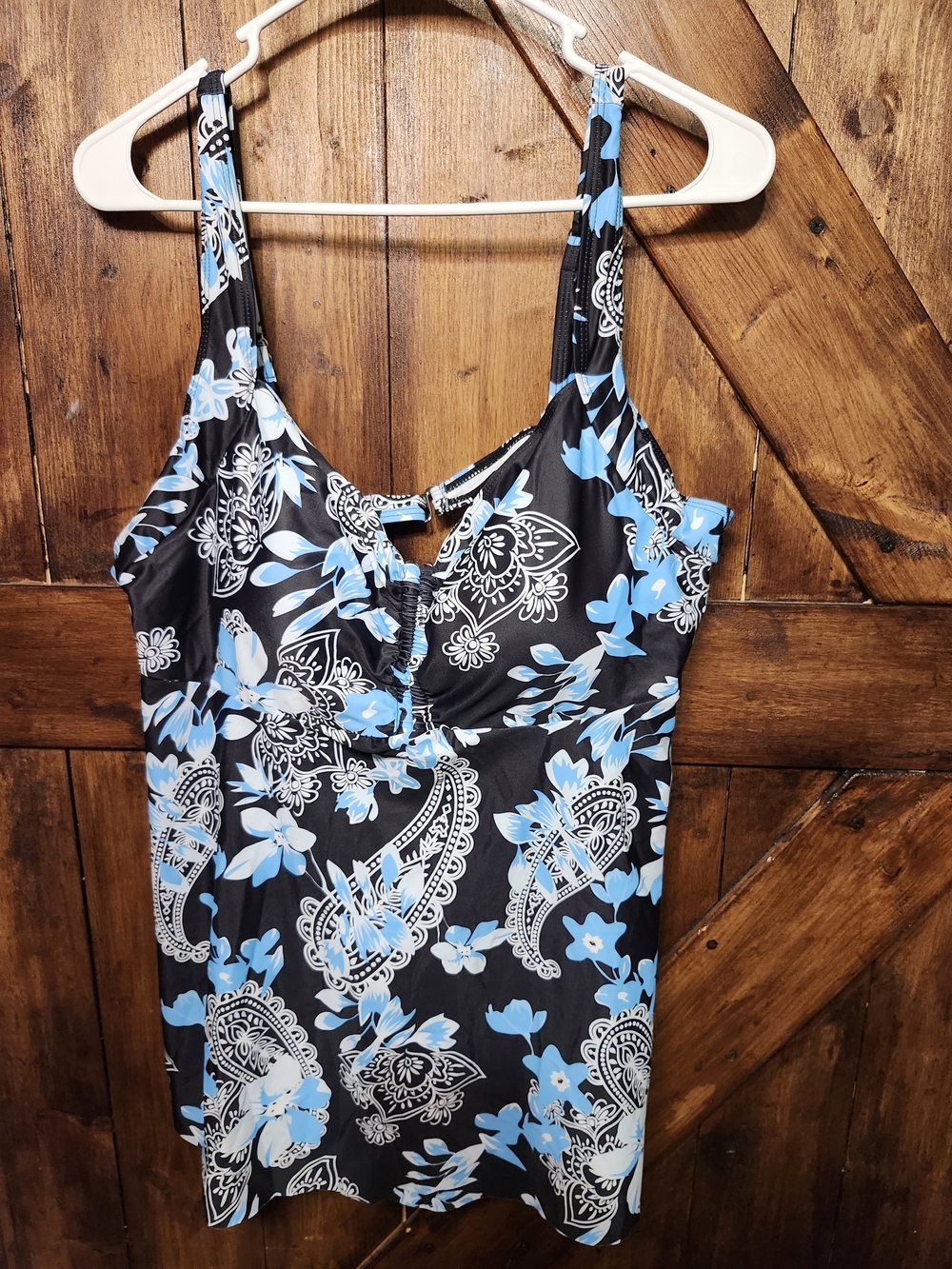 Black Tankini Top Blue & White Floral Print With Shorts NWOT